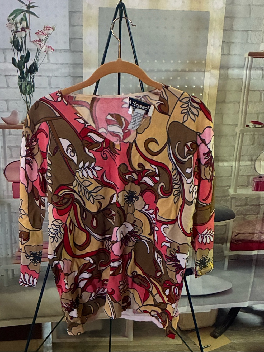 Joseph A Pink, Brown & Cream Floral V-Neck Tunic